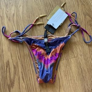 Vix Paula Hermanny bikini bottom